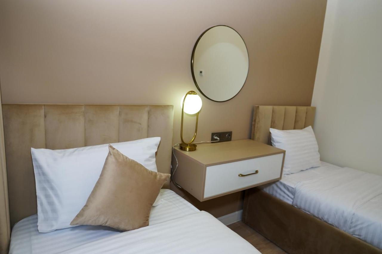 B&M Hotel يريفان المظهر الخارجي الصورة