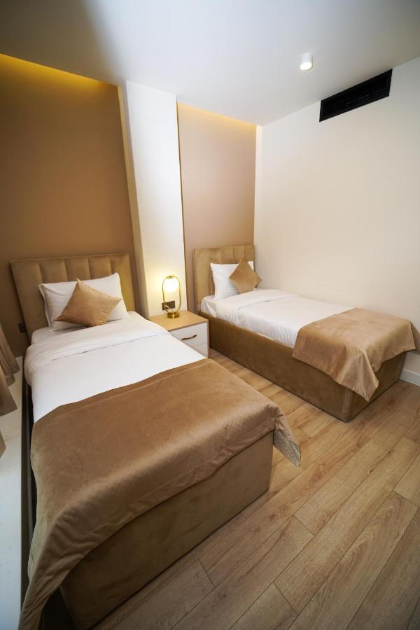 B&M Hotel يريفان المظهر الخارجي الصورة